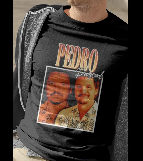 Pedro Pascal Retro 90s Style Vintage Portraits T-Shirt