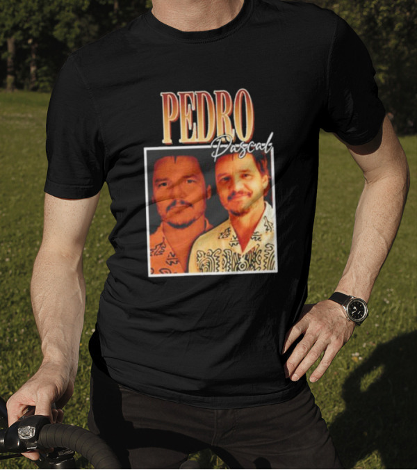 Pedro Pascal Retro 90s Style Vintage Portraits T-Shirt