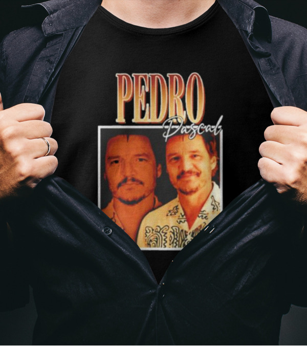 Pedro Pascal Retro 90s Style Vintage Portraits T-Shirt