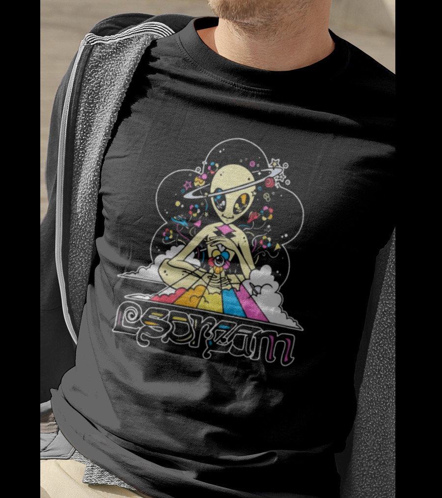 Isdream Cosmic Love Alien With Planet Head And Rainbow Energy Vision T-Shirt