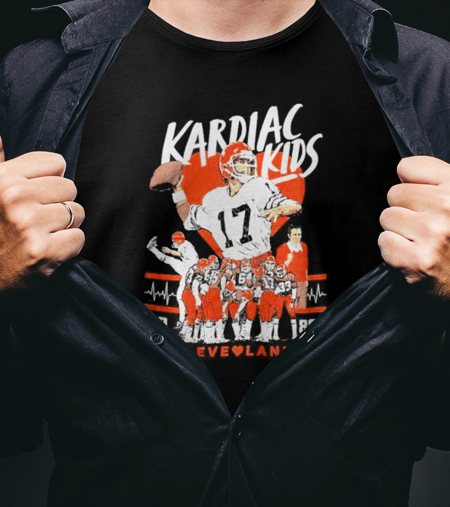 Kardiac Kids 1980 Cleveland Football Team Retro Quarterback Number 17 Sports Nostalgia T-Shirt