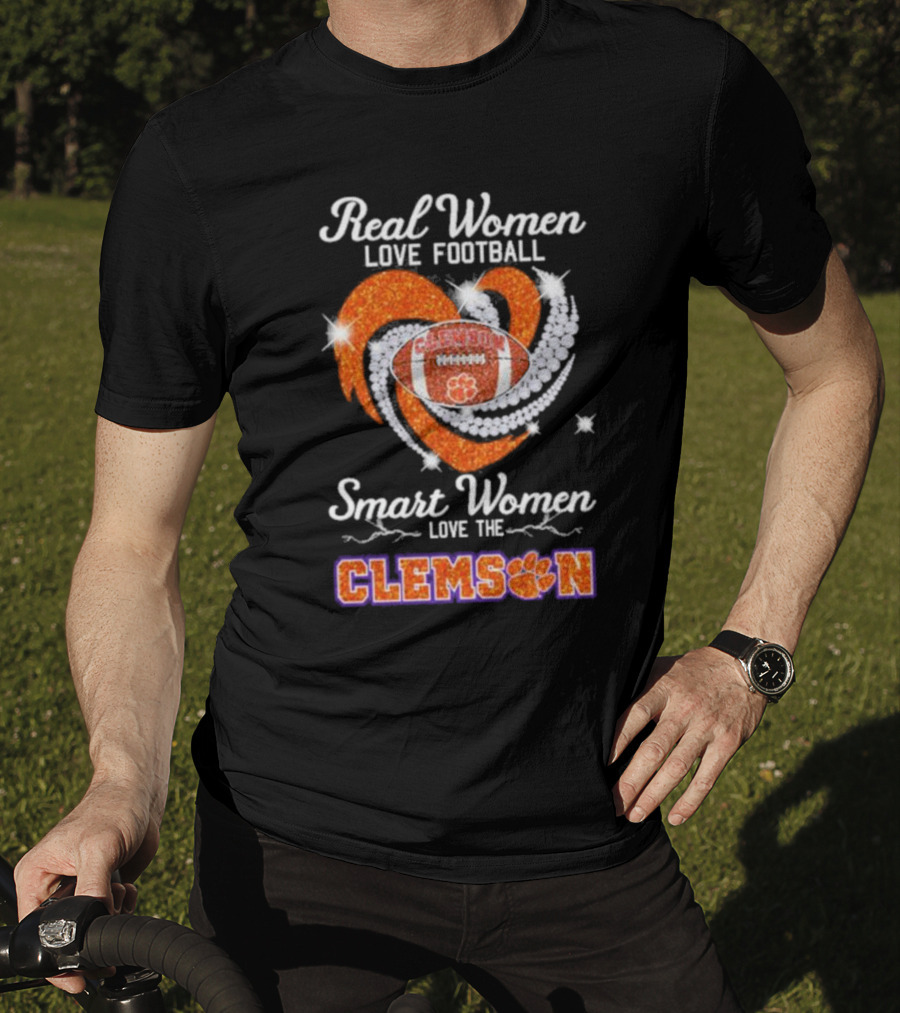 Real Women Love Football Smart Women Love The Clemson Football Heart T-Shirt