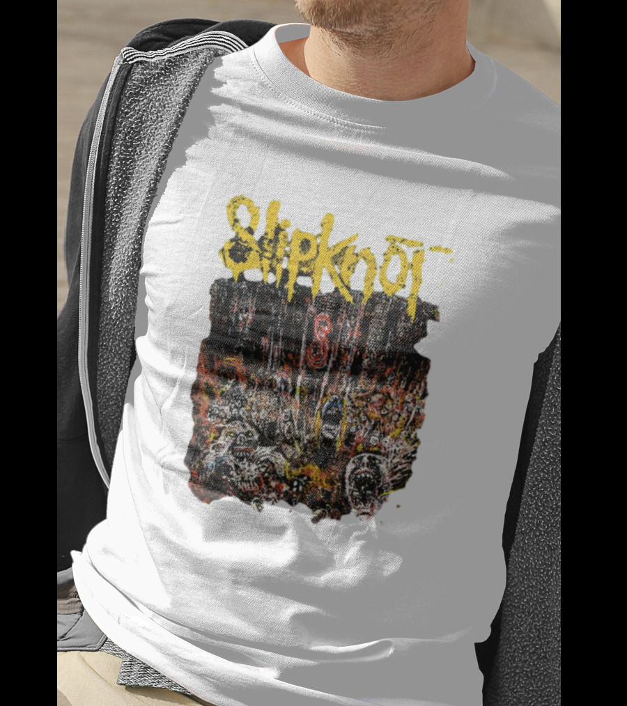 Slipknot Live At MSG Concert Art With Number 8 Grunge T-Shirt