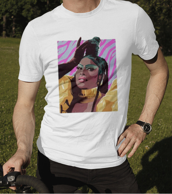 Kween Kong Pop Art Illustration With Bold Colors And Striking Pose T-Shirt
