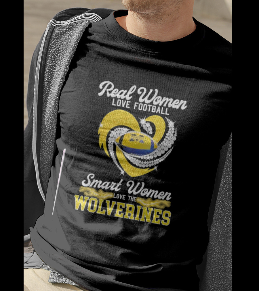 Real Women Love Football Smart Women Love The Wolverines Sparkling Heart Football T-Shirt