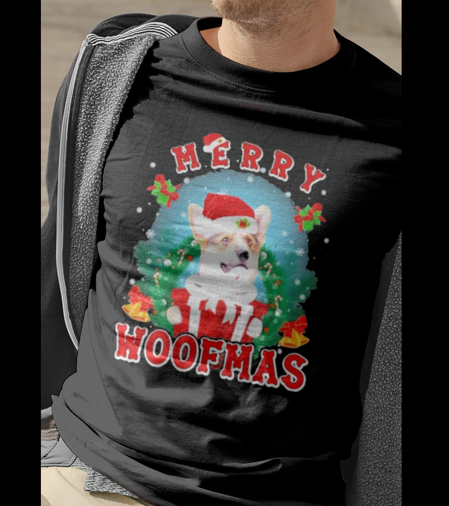 Merry Woofmas Welsh Corgi In Santa Hat With Presents And Christmas Decorations T-Shirt