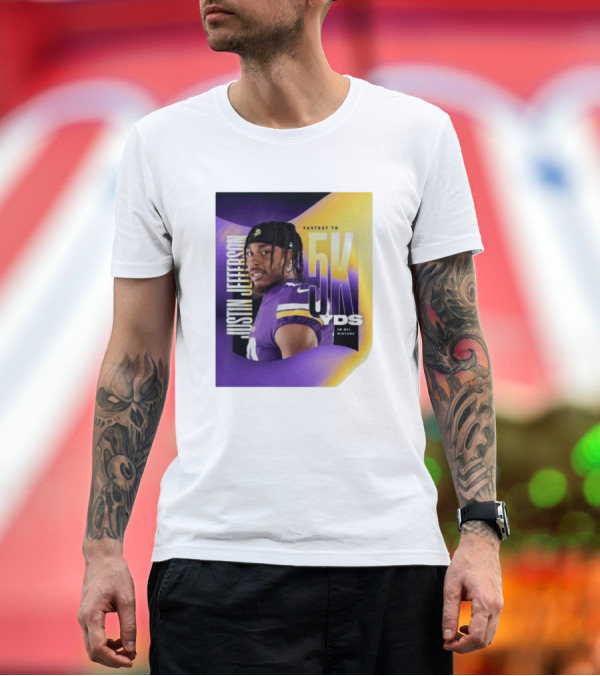 Premium T-Shirt: JUSTIN JEFFERSON FASTEST TO 5K YDS IN NFL HISTORY T-Shirt JUSTIN JEFFERSON FASTEST TO 5K YDS IN NFL HISTORY T-Shirt