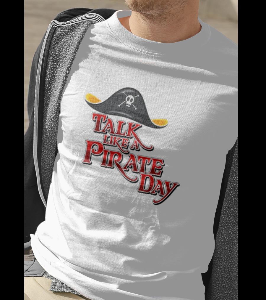 Talk Like A Pirate Day Skull Hat Costume International Pirate Day T-Shirt