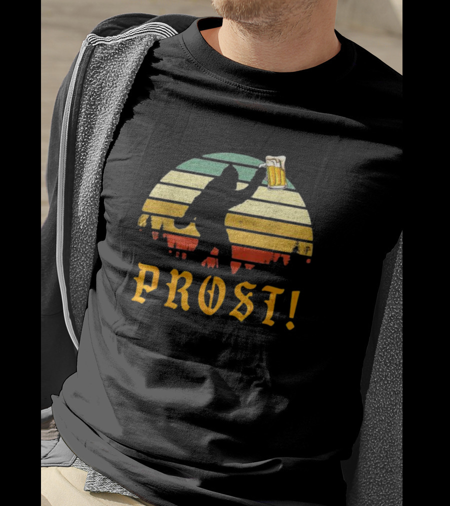 PROST Bigfoot Holding Beer Vintage Sunset Oktoberfest Germany T-Shirt