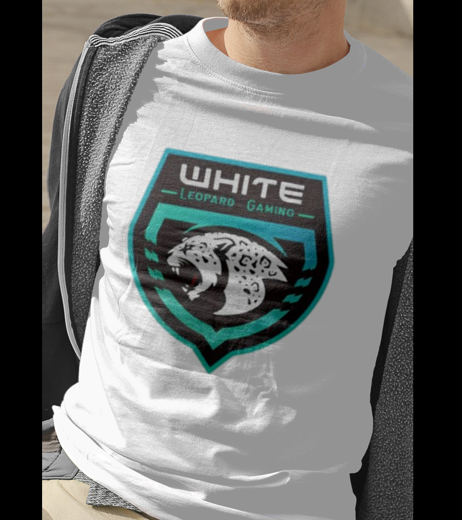 Soardogg Apparel White Leopard Gaming Emblem T-Shirt