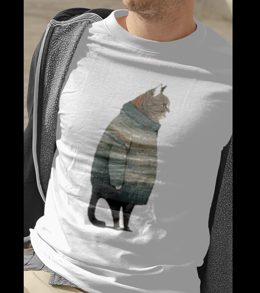 Women’s Winter Cat In Cozy Sweater Print T-Shirt