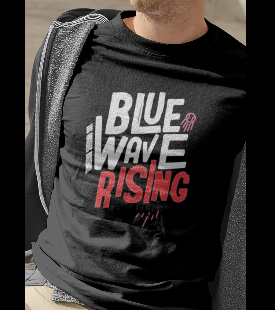 Los Angeles Original Blue Wave Rising T-Shirt