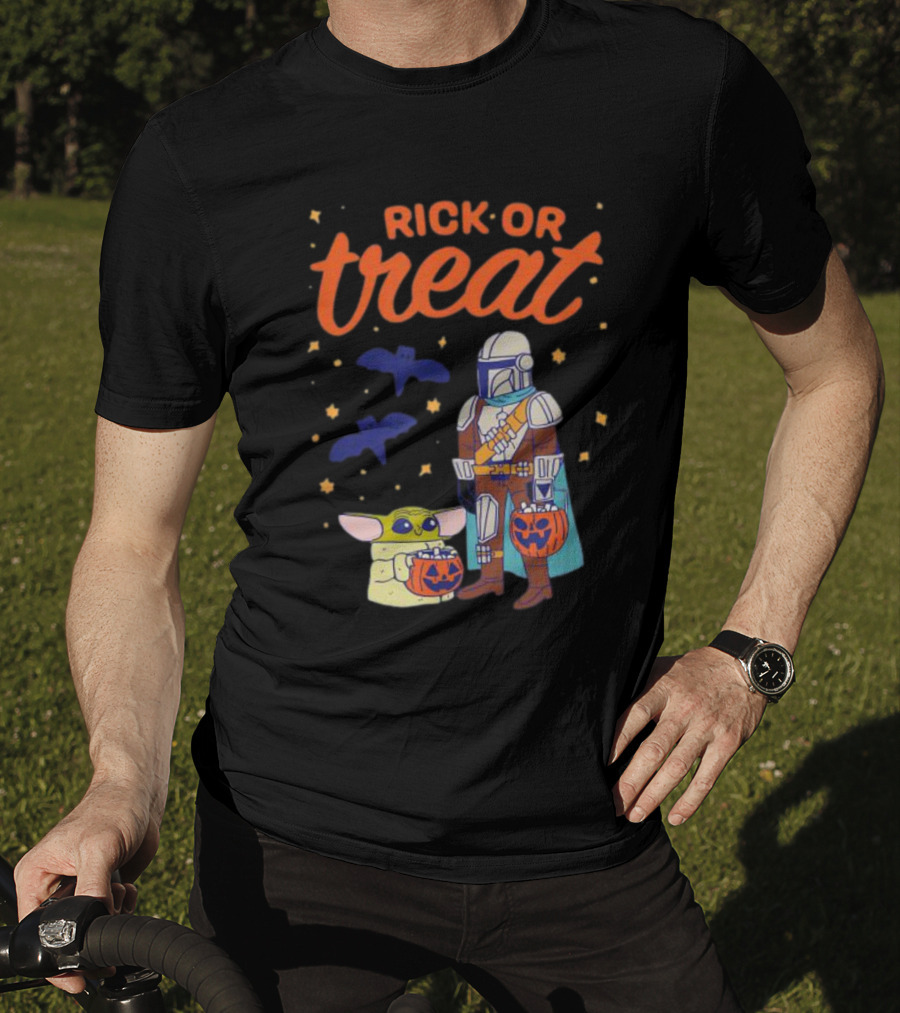 Rick Or Treat The Mandalorian And Grogu Halloween Pumpkin Buckets With Bats And Stars T-Shirt
