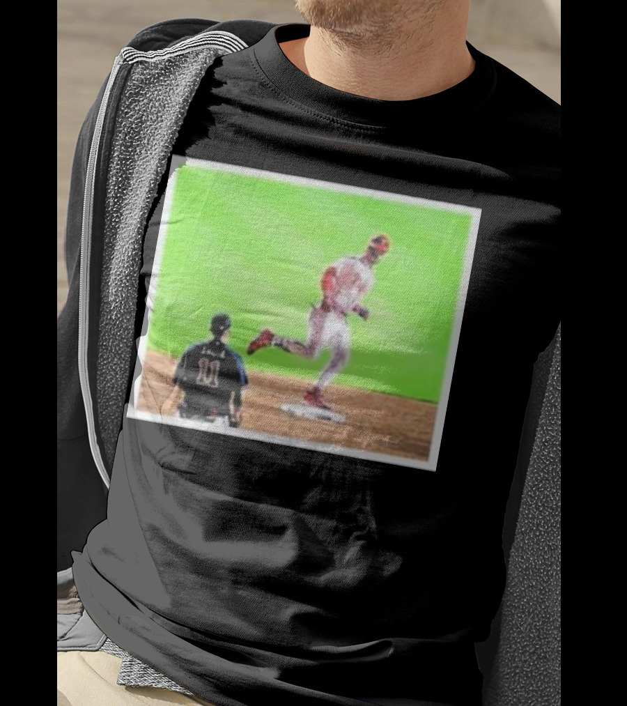 Section 419 Harper Stares Down Arcia Baseball Moment T-Shirt