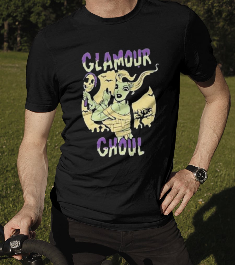 Glamour Ghoul Halloween Monster Retro Skeleton Mirror Bats Trees T-Shirt