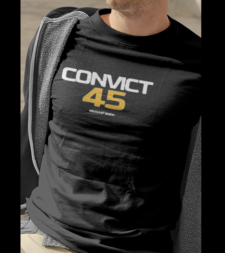 CONVICT 45 MEIDASTOUCH Navy T-Shirt