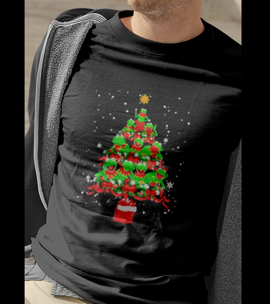 Frogs Merry Christmas Tree Star Topper Bright Red Ornaments T-Shirt