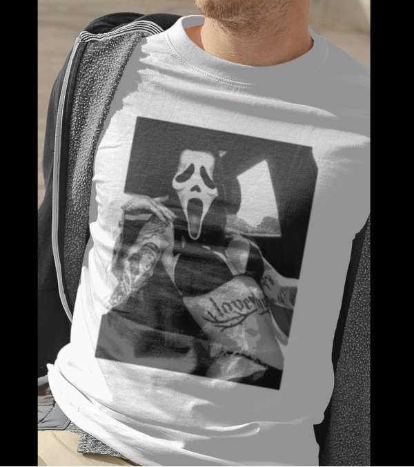 Scream If U Need Me Ghost Face Love Tattoo T-Shirt