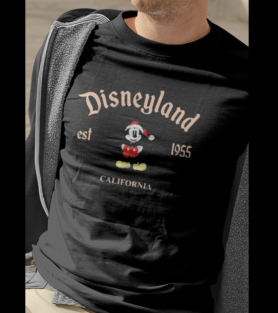 Disneyland Est 1955 California Mickey Mouse Christmas Vintage T-Shirt