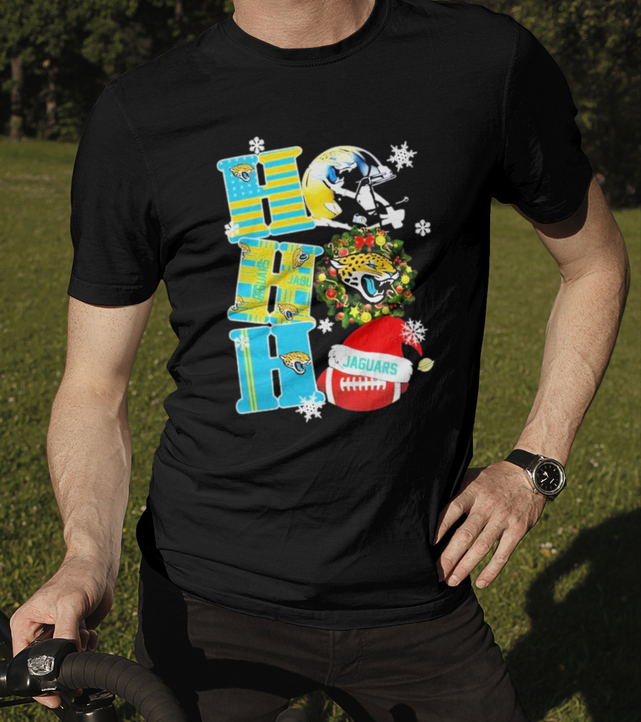 Jacksonville Jaguars Ho Ho Ho Merry Christmas Football Santa Hat Snowflakes Wreath T-Shirt