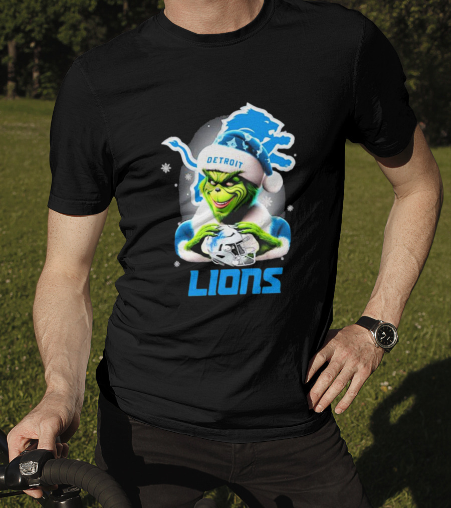 Detroit Lions Grinch Christmas Santa Snowflakes T-Shirt