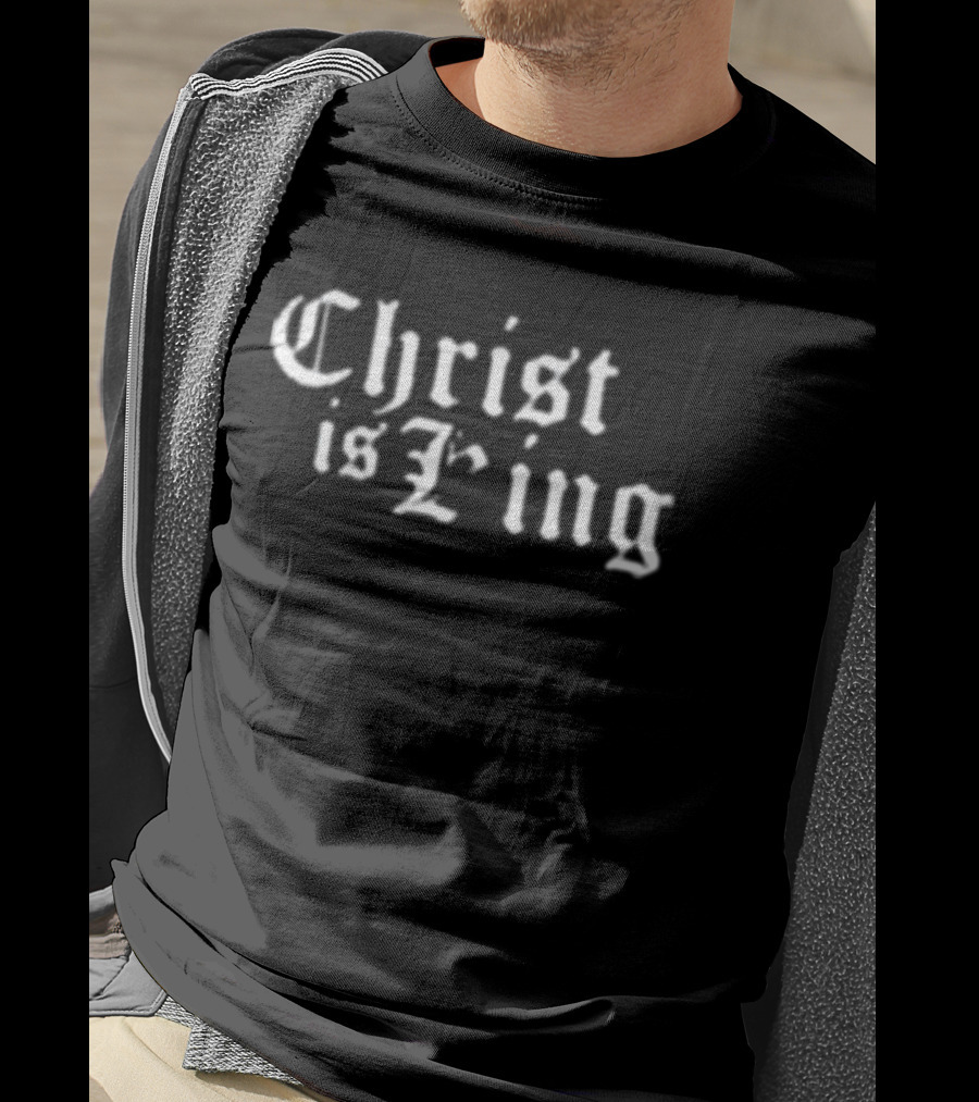 Christ Is King Old English T-Shirt