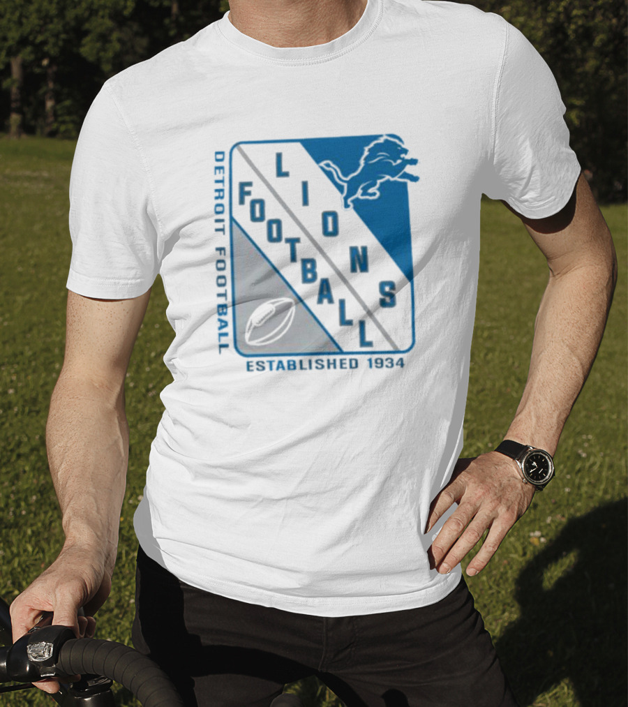 Detroit Lions Football Shield Established 1934 Iconic T-Shirt