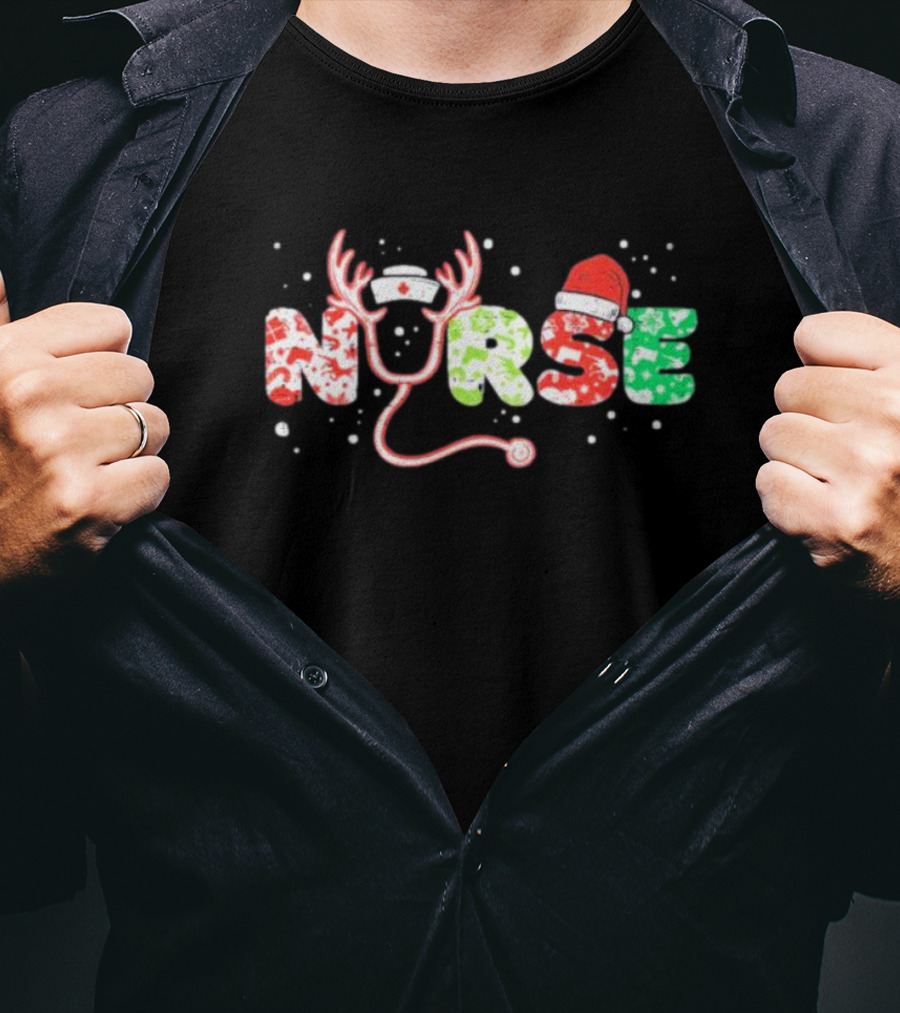 Nurse Christmas Stethoscope Reindeer Hat Festive Xmas Scrub Top T-Shirt