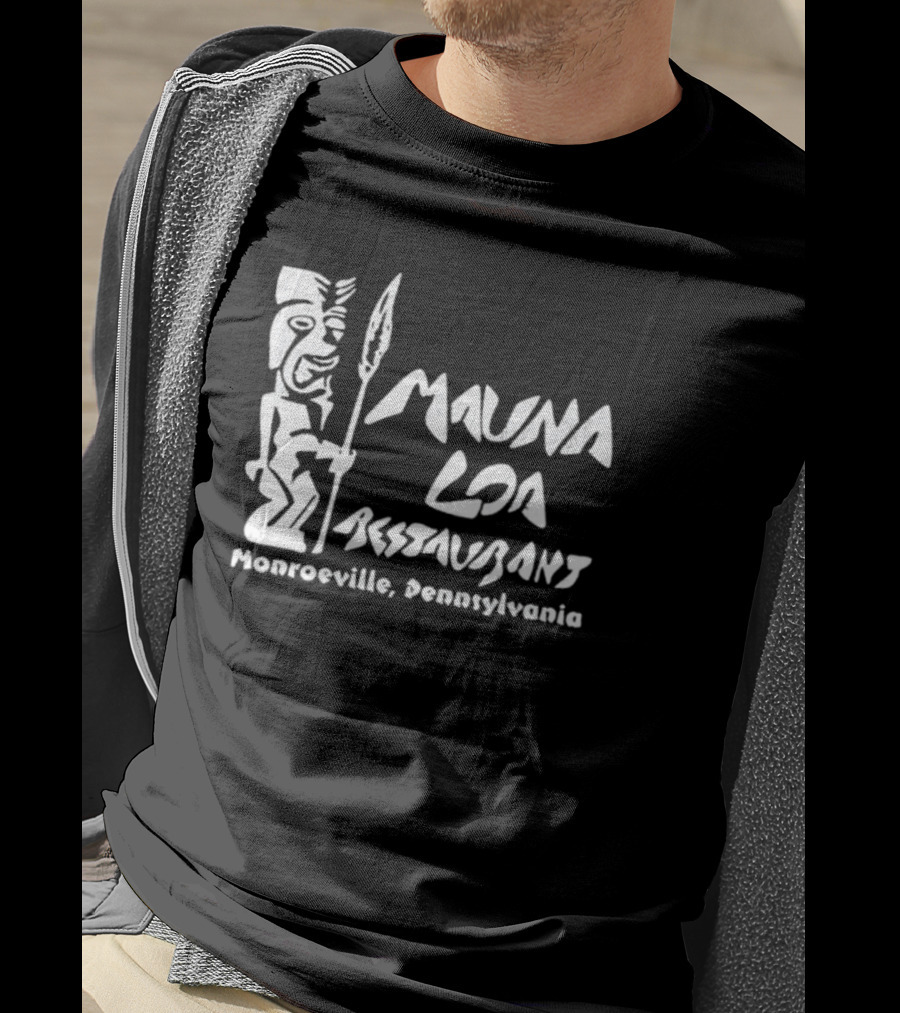 Mauna Loa Restaurants Monroeville Pennsylvania Tiki Statue T-Shirt