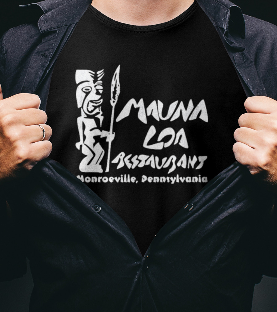 Mauna Loa Restaurants Monroeville Pennsylvania Tiki Statue T-Shirt