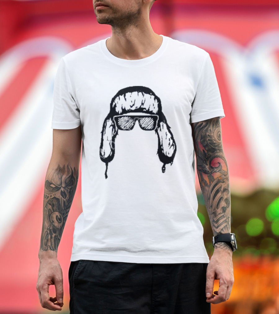 Hooja Karvalakki Fur Hat with Sunglasses T-Shirt