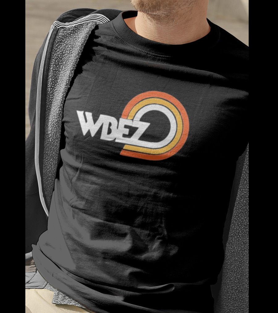 WBEZ Retro Circle T-Shirt