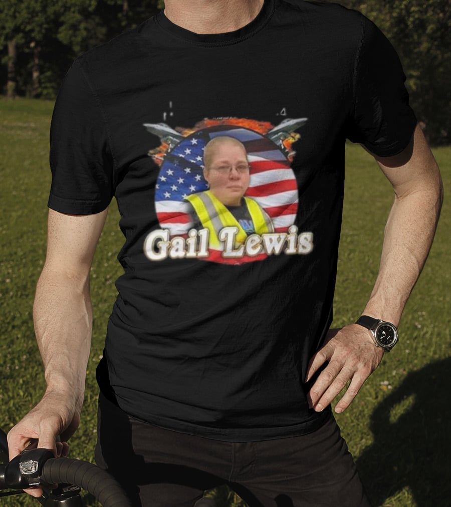 Gail Lewis Walmarines The Few The Proud American Hero Flag Background T-Shirt
