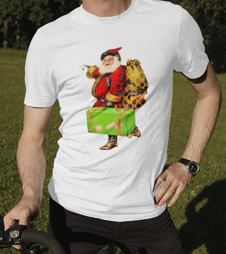Market Designer Santa Vintage Luggage T-Shirt
