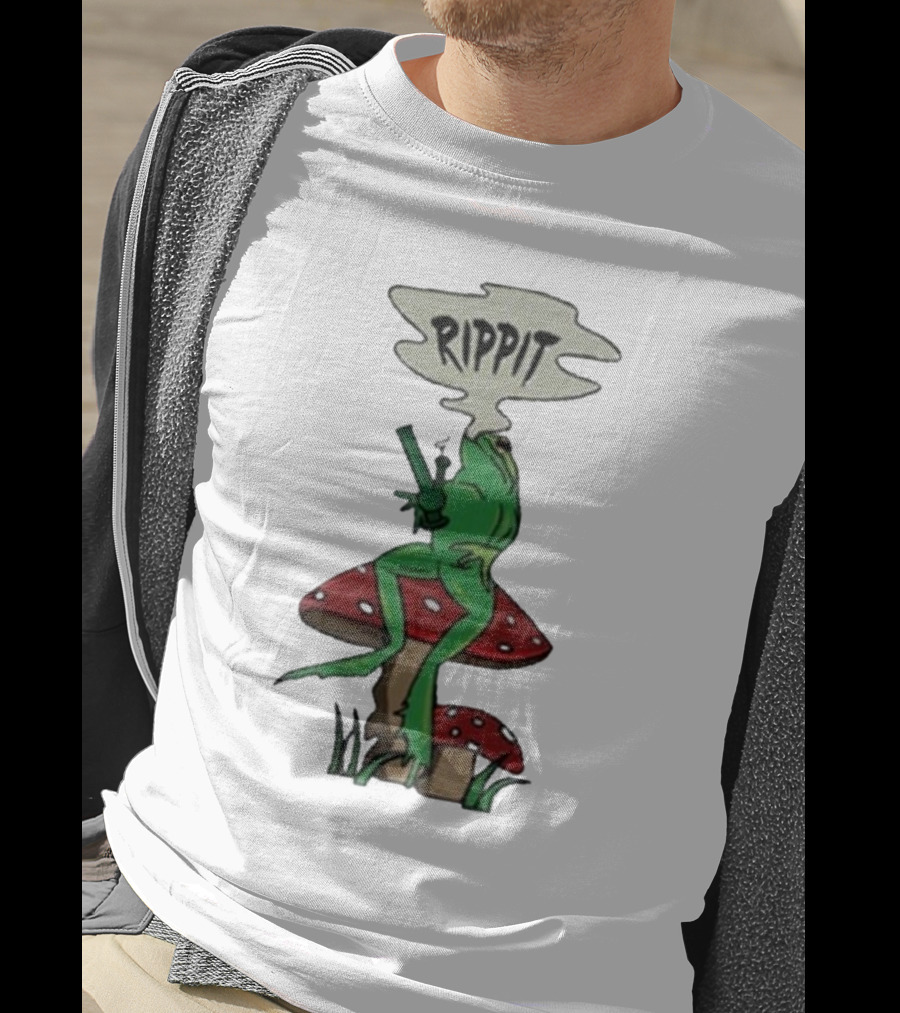 Fourtwenty Rippit Frog Smoking On Mushroom T-Shirt