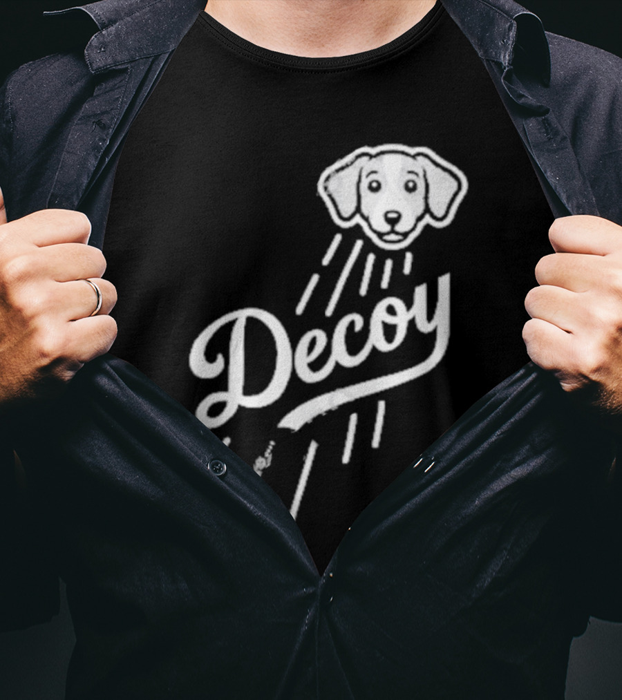 Decoy Rotowear Dog Head With Rays T-Shirt