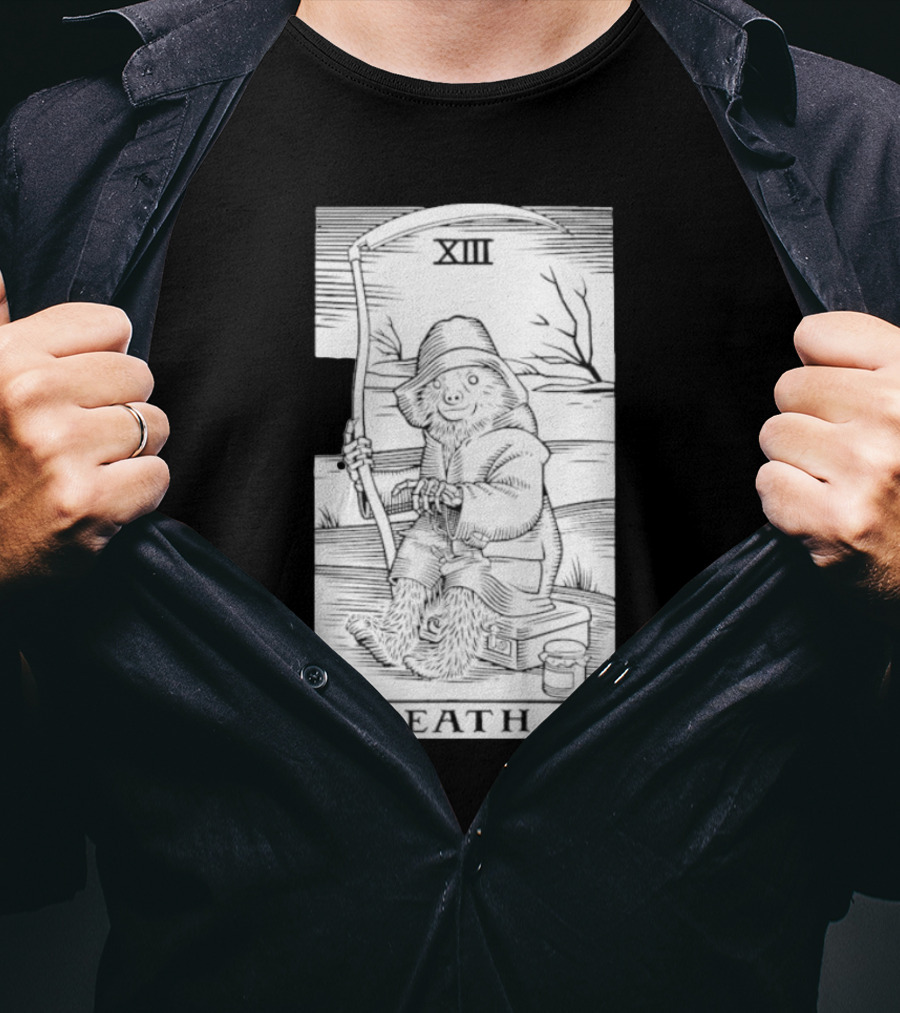 Bear XIII Death Tarot Card Sitting With Scythe T-Shirt