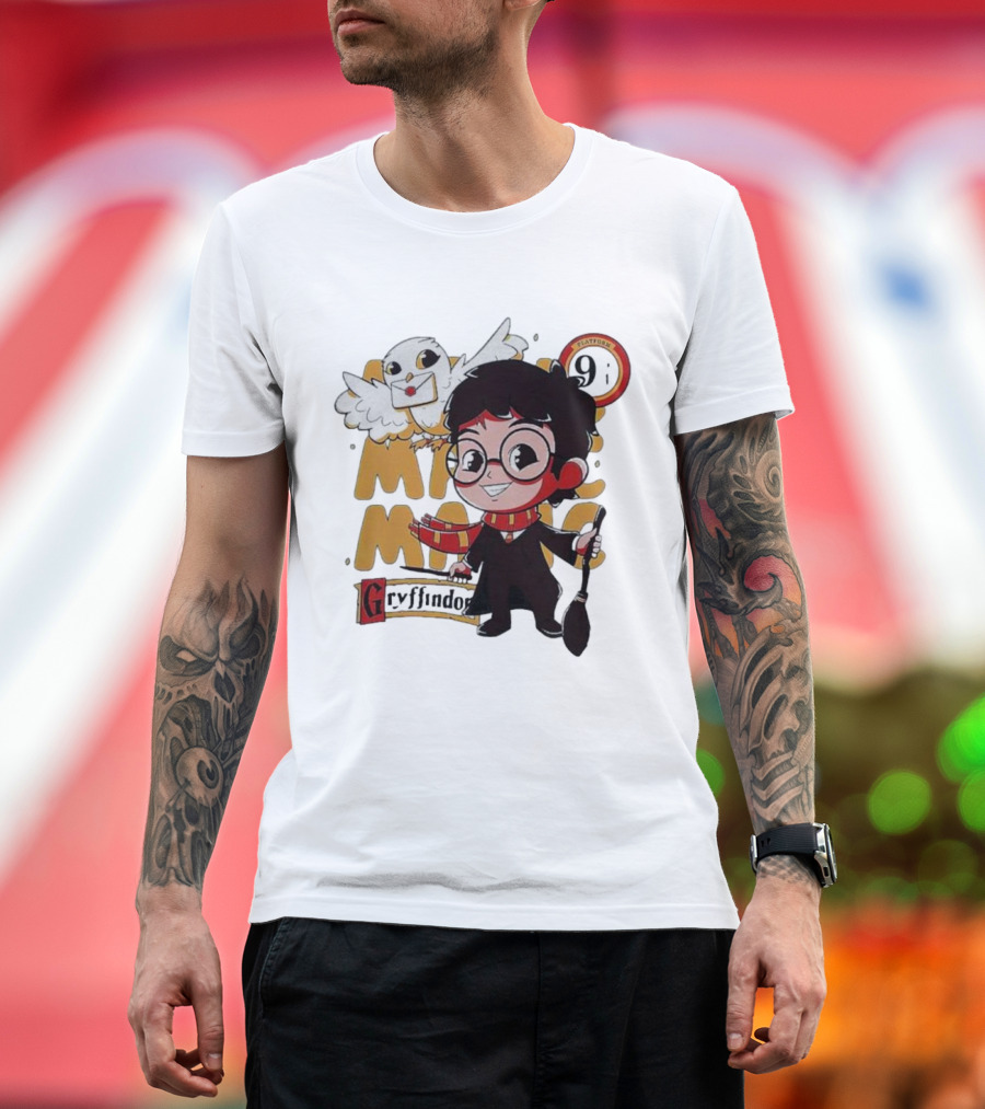 Quality Magic Boy Gryffindor Platform 9¾ Owl Wizard T-Shirt