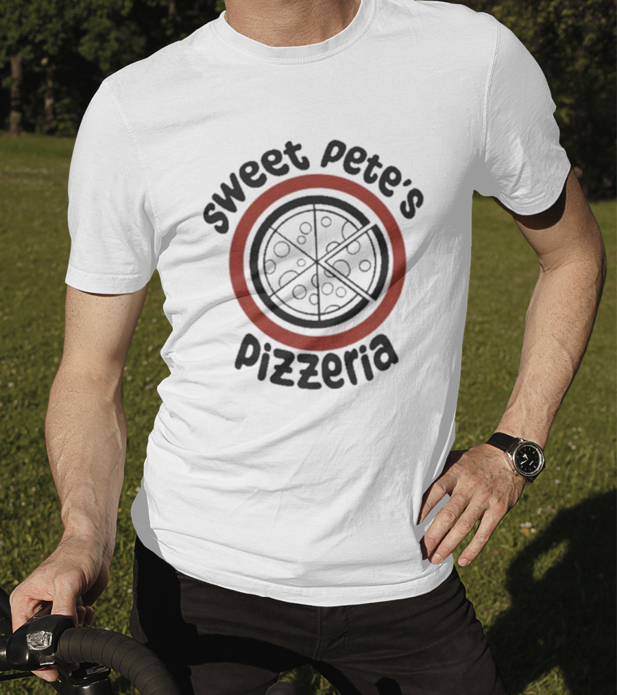 Sweet Pete’s Pizzeria Pizza Circle T-Shirt