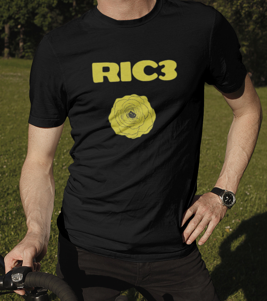 RIC3 Yellow Rose Daniel Ricciardo Merch T-Shirt