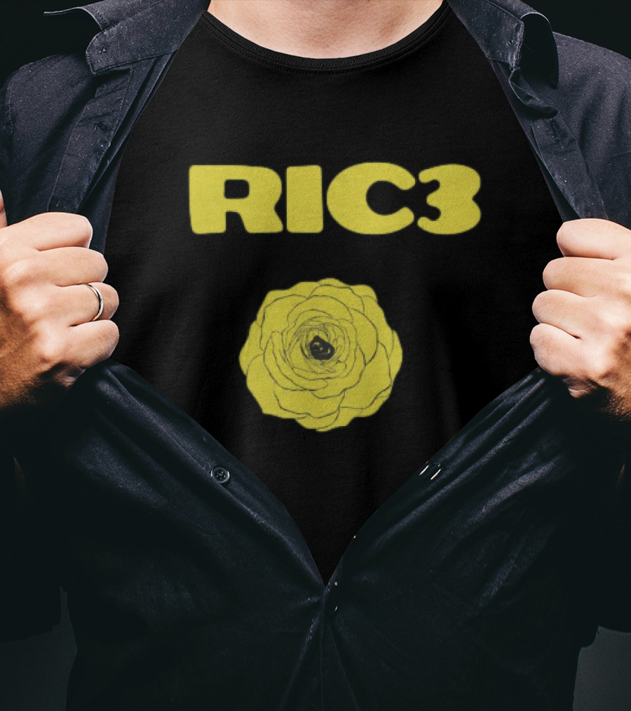 RIC3 Yellow Rose Daniel Ricciardo Merch T-Shirt