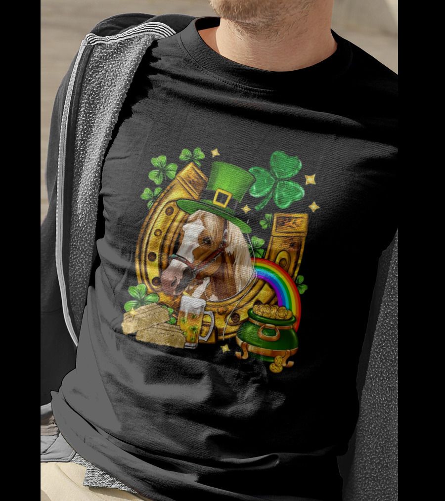 Horse Luck Gold Leprechaun Hat Shamrock Horseshoe Pot Of Gold Rainbow T-Shirt