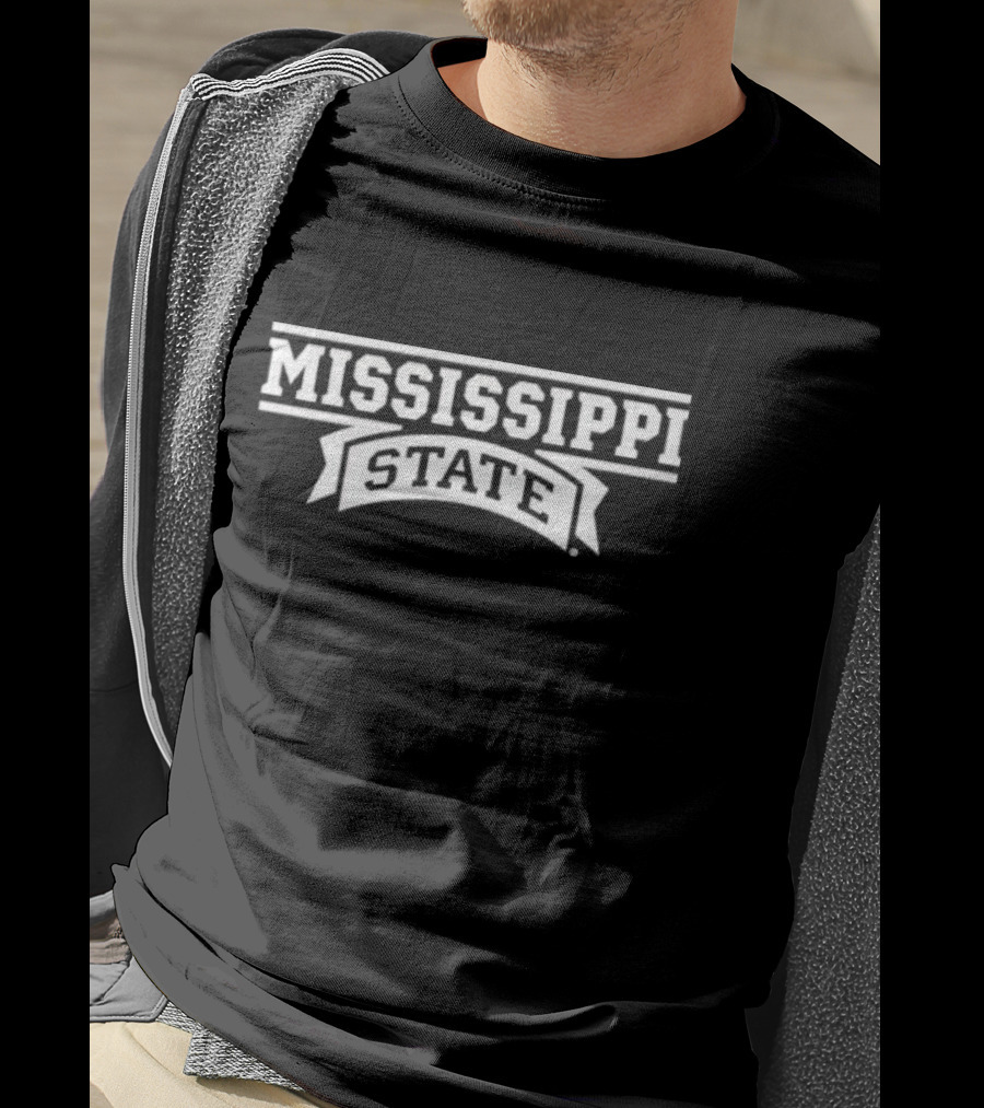 Mississippi State Maroon Women’s Basketball Team Jessika Carter T-Shirt