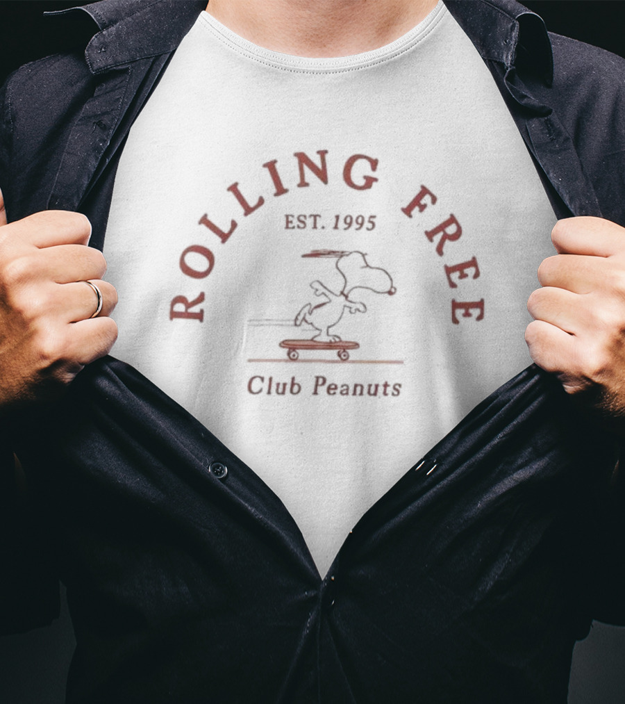Rolling Free Est. 1995 Snoopy Skateboard Club Peanuts T-Shirt