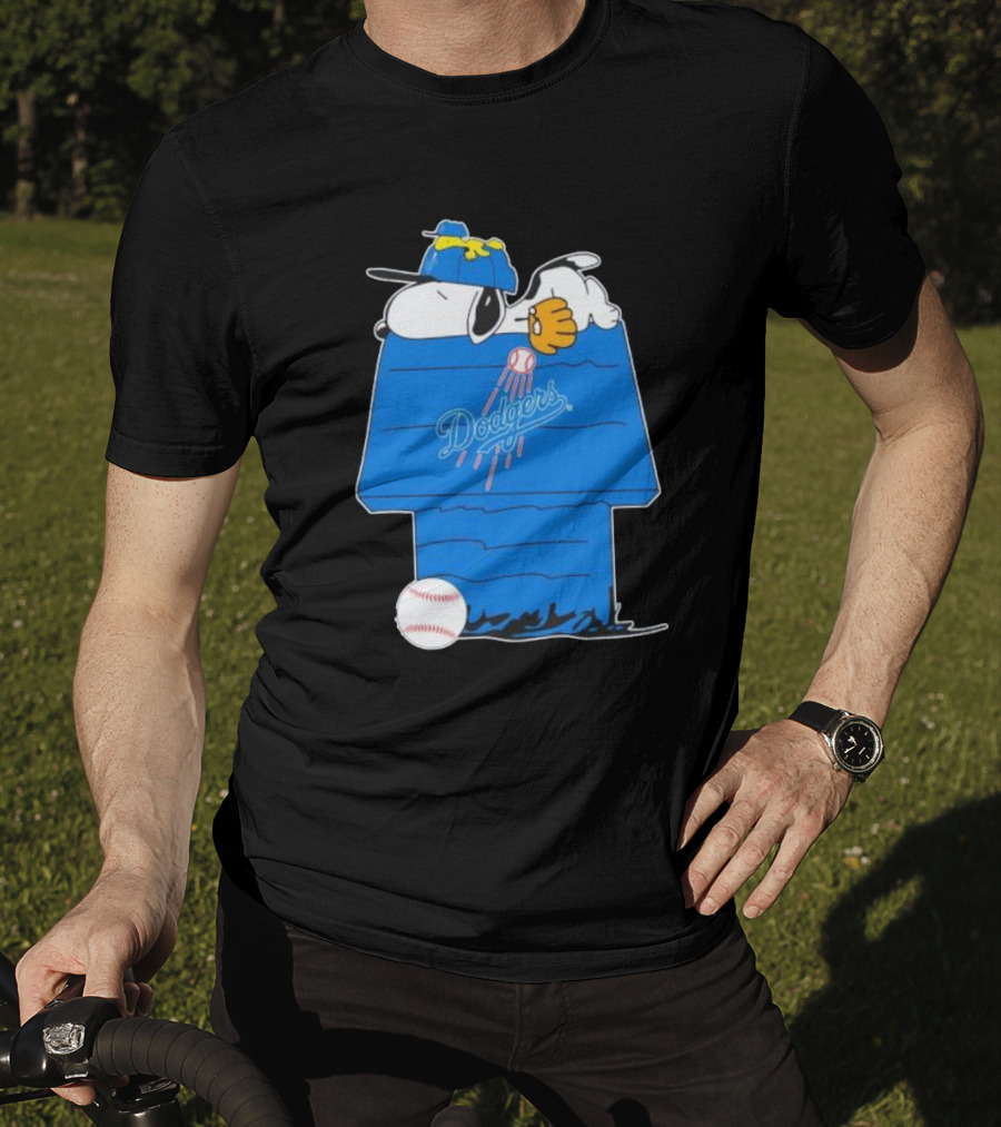 Snoopy And Woodstock Sleeping On Los Angeles Dodgers Doghouse With Baseball T-Shirt