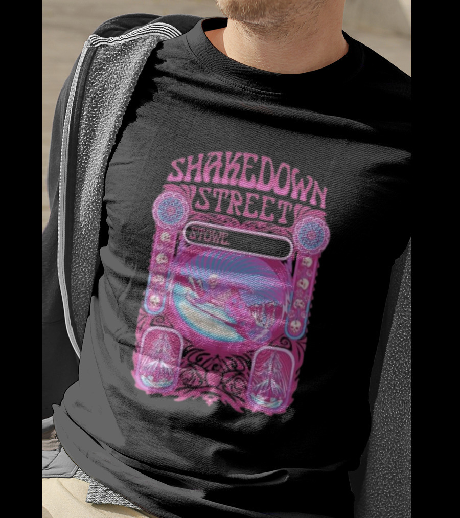 Shakedown Street Stowe Vermont Psychedelic Snowboarder Retro T-Shirt