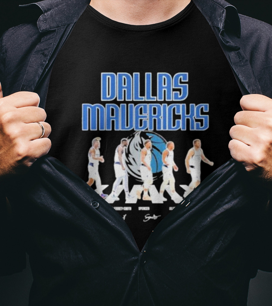Dallas Mavericks Reggie Bullock Dorian Finney Smith Spencer Dinwiddie Jalen Brunson Luka Doncic Abbey Road Signatures T-Shirt