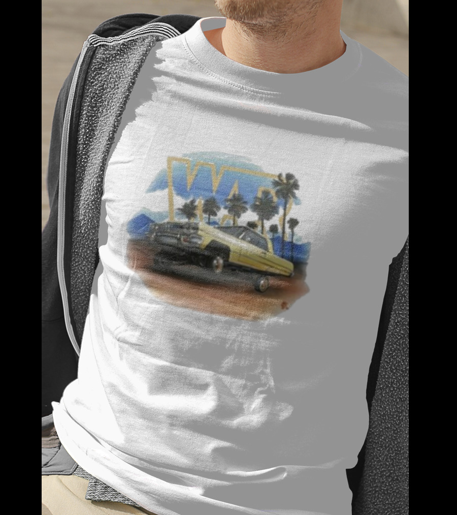 War Low Rider Airbrush Palm Trees Classic Car Lifted T-Shirt