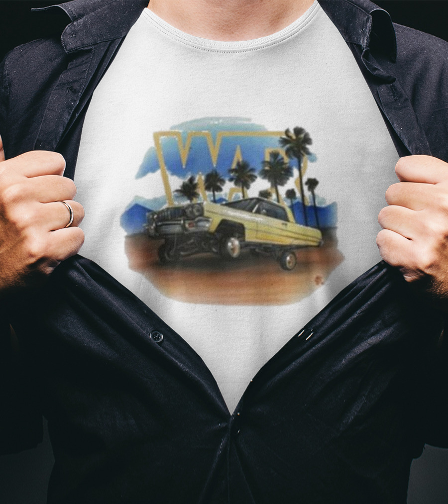 War Low Rider Airbrush Palm Trees Classic Car Lifted T-Shirt