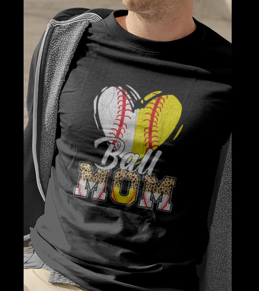 Ball Mom Heart Leopard Baseball Softball Vintage Women T-Shirt